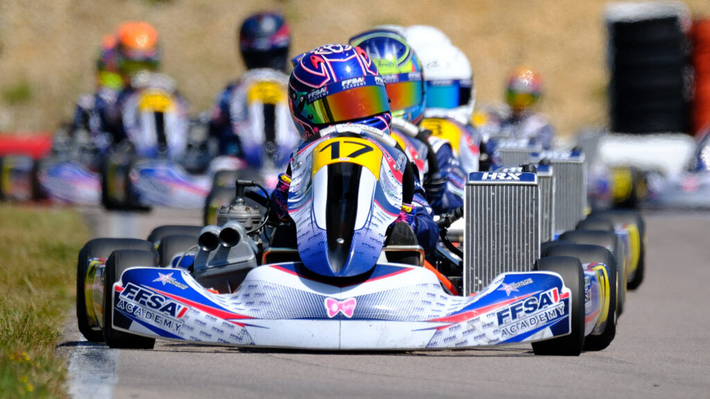 FIA KARTING  CAMERA DE CASQUE INTERDITE - Kart-Actu